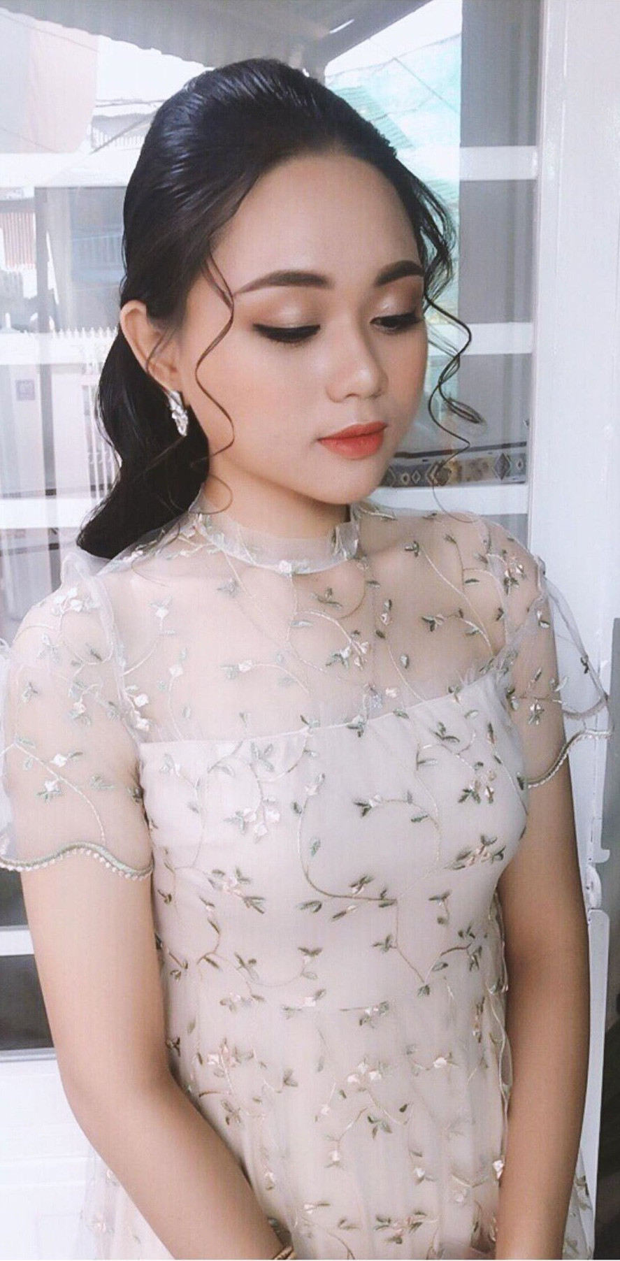 Cuối học kỳ 1 năm lớp 11, Quỳnh Như quyết tâm giảm cân, lấy lại vóc dáng thanh mảnh đồng thời chăm sóc sức khoẻ tốt hơn. Cô bạn bắt đầu chế độ ăn uống khoa học và tập gym đều đặn.