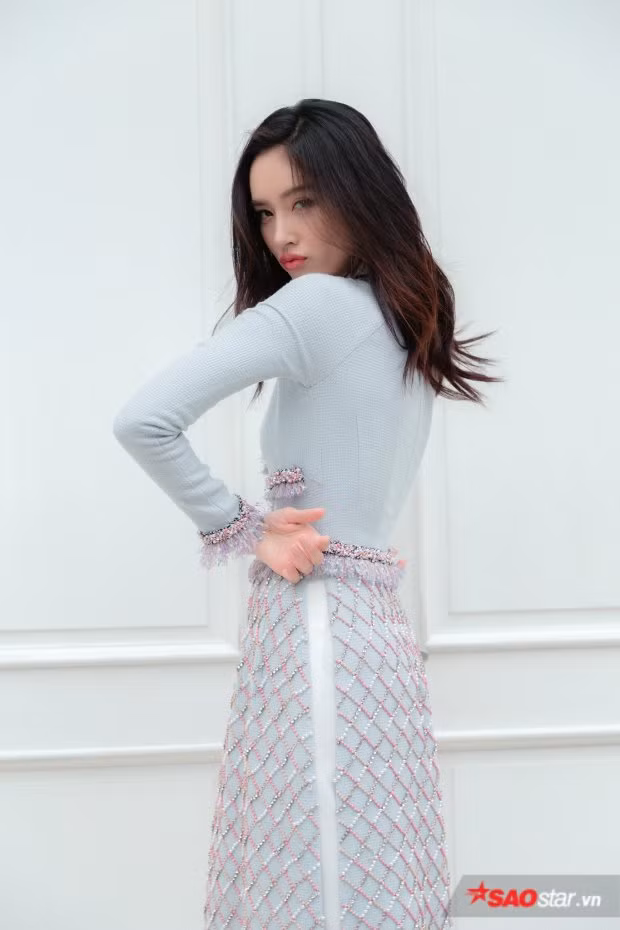 Gợi cảm thì không ai vượt qua cô nàng này rồi.