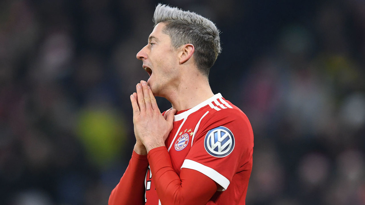 Dù Robert Lewandowski dường như đã quyết tâm ra đi, nhưng Bayern Munich rất muốn giữ chân tiền đạo số 1 của mình trước sự ve vãn của Real.