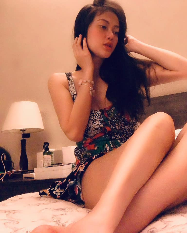 Tuy nhiên, dân mạng phát hiện ra rằng đẹp theo gen là có thật và Giao Phạm là một minh chứng. Mới đây trên trang cá nhân, nữ giáo viên dạy nấu ăn này đã cho đăng tải bức ảnh về bà ngoại của mình và nhanh chóng thu hút được sự chú ý.