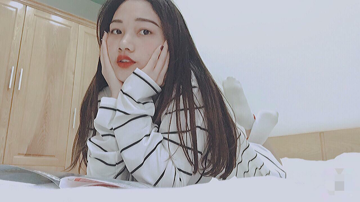 Ngay sau khi bài viết xuất hiện, rất nhiều người tin rằng màn dậy thì này thành công đến khó tin. Bởi vậy dân tình khẳng định rằng cô bạn có phẫu thuật thẩm mỹ.