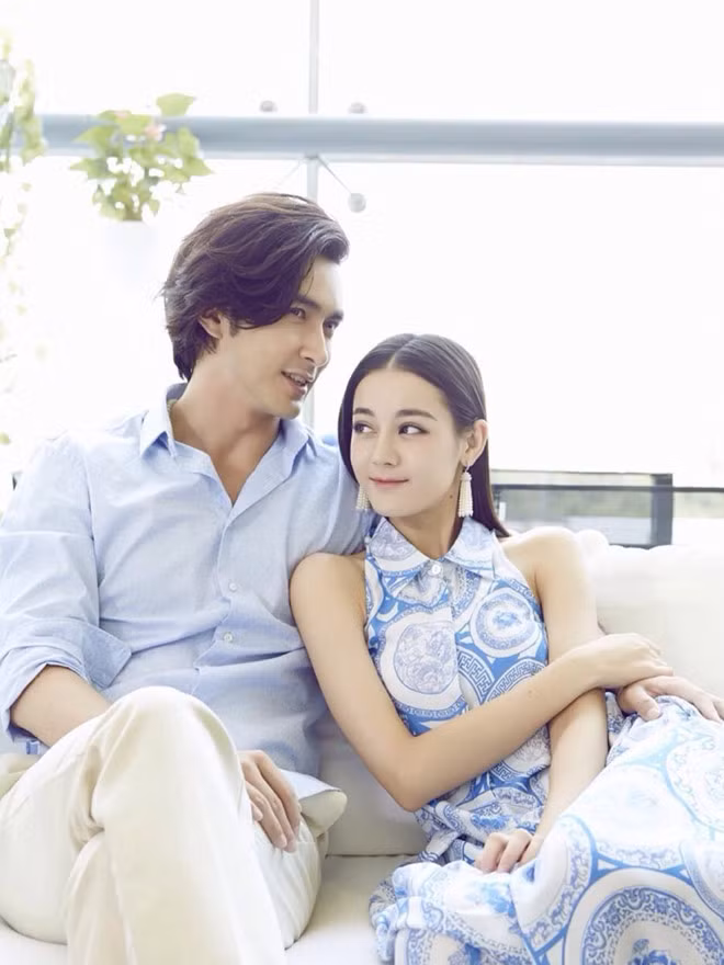 Với chiều cao nổi bật 1,91 m và vẻ ngoài điển trai, Cao Vỹ Quang nhanh chóng tạo được dấu ấn riêng trên sàn catwalk. Tuy nhiên, nam diễn viên không hài lòng với sự nghiệp thời trang.