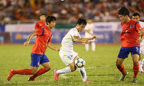 U21 HAGL nhập cuộc lép vế trước U19 Hàn Quốc.
