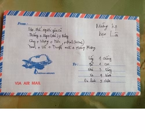 Tập thể người yêu cũ đi đám cưới có tâm nhất mạng xã hội.