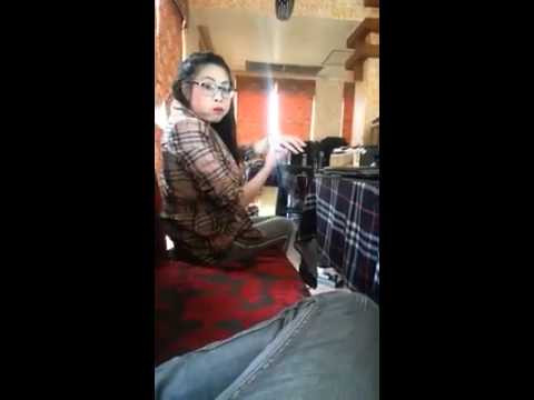 Đầu năm 2016, Bella lại tiếp tục con đường quỵt tiền của mình với việc "bùng" xuất cơm 15 ngàn đồng tại một quán ăn. Sự việc đã được một nhân viên quán quay lại và truyền tải trên mạng xã hội.