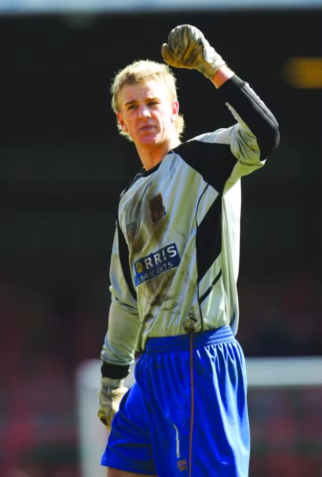 Joe Hart đang là ngôi sao của Manchester City và tuyển Anh, nhưng anh đã phải làm việc rất chăm chỉ để có được vị trí ngày hôm nay. Anh đã từng bị đem cho rất nhiều những đội bóng ở chiêu dưới mượn. Nhưng bằng bản lĩnh của mình, Joe Hart đã trở lại và nắm lấy những gì vốn dĩ thuộc về mình.