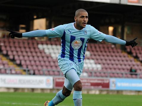 Trước khi trở thành ngôi sao của AFC Bournemouth, Callum Wilson ã phải lăn lộn qua nhiều CLB ở các giải đấu hạng dưới của nước Anh như Coventry City, Kettering Town và Tamworth.