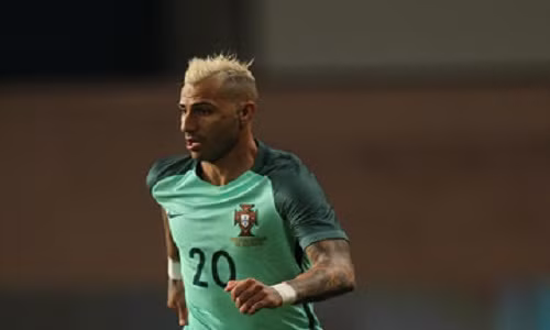 Lich thi dau bong da Euro hom nay, rang sang 19/6/2016