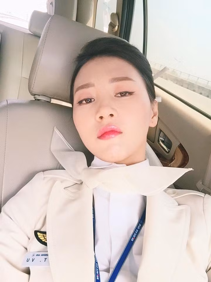 Ngoài việc là người mẫu, Ngọc Châm còn được biết đến là một tiếp viên hàng không. Mới đây, việc "người tình tin đồn của Sơn Tùng MTP" chia sẻ việc sang Hàn Quốc làm việc cho hãng hàng không Korean Airline khiến nhiều người bất ngờ.