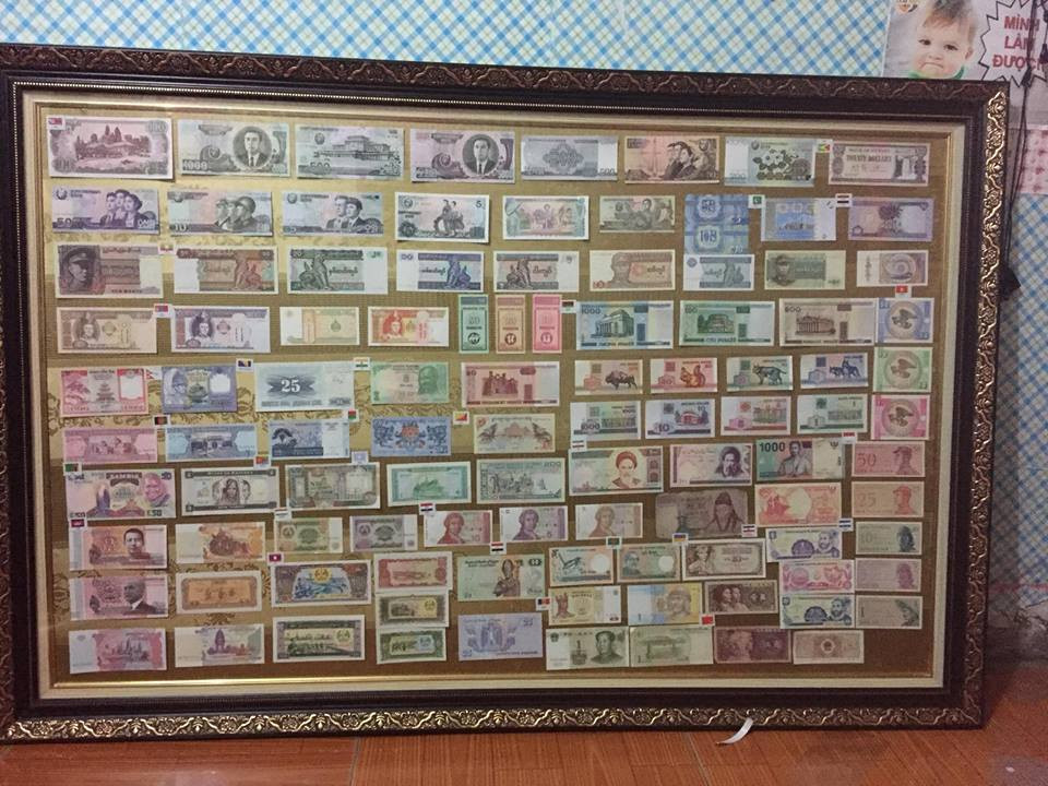 Còn trên mạng xã hội Trường cũng nhận rất nhiều lời khen của cư dân, bên cạnh đó một số khác thì lại ngượng ngùng chia sẻ rằng: "Bái phục thật đấy, dù là con gái nhưng mình cũng không thể gọn gàng như bạn được".