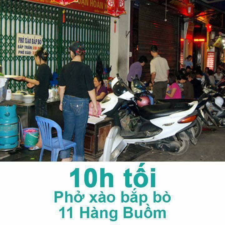 Phở Xào bắp bò Hàng Buồm.