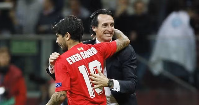 Ever Banega được cho là mục tiêu hàng đầu trong kế hoạch nâng cấp đội hình Arsenal của tân HLV Unai Emery trong mùa hè này.