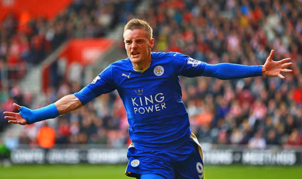 Đây cũng là cơ hội để Vardy nếu như anh muốn bước ra ánh sáng cùng tham vọng đánh bóng tên tuổi của riêng mình trên trường bóng đá thế giới.