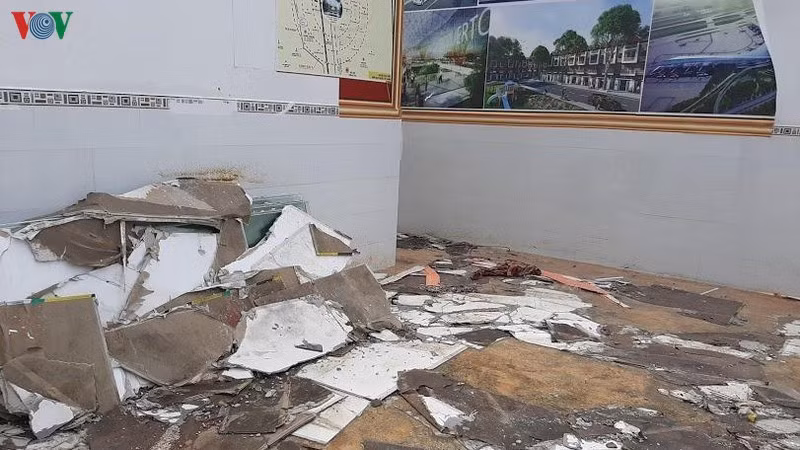 Còn tại xã Long Phước, huyện Long Thành, tỉnh Đồng Nai, văn phòng giao dịch của Alibaba không 1 bóng người, nhân viên đã tháo chạy.