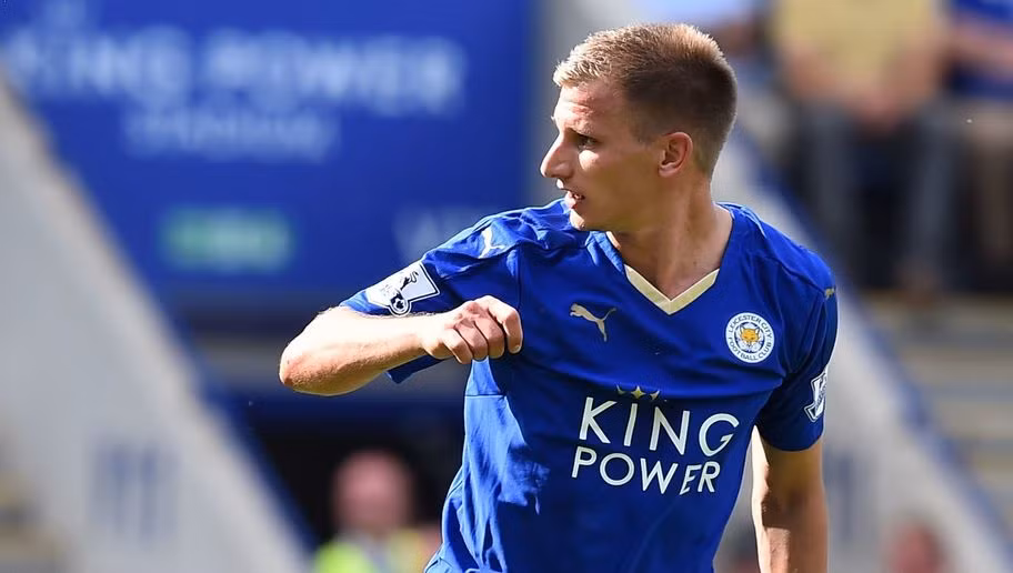 Người hùng thầm lặng để Vardy và Mahrez tỏa sáng mùa này trong màu áo của Leicester City không ai khác chính là Marc Albrighton. Trong 61 đường chuyền tạo cơ hội của mình, tiền vệ này đã giúp bộ đôi nói trên liên tục nổ súng.