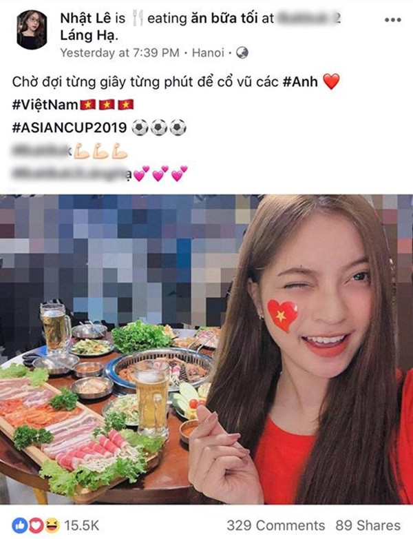 Nhật Lê - người yêu của tiền vệ Nguyễn Quang Hải cũng rất háo hức để đón xem trận đấu. Việt Nam dừng lại ở tứ kết, nhưng với cô nàng thì người yêu Quang Hải cũng như các cầu thủ tuyển nhà vẫn luôn và những chiến binh tuyệt vời.