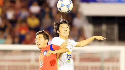 Sự cơ động của Tuấn Anh và Xuân Trường giúp U21 HAGL nắm thế trận.