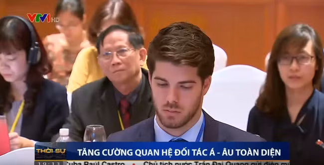 Trước đó, Sébastien Fahrni một anh chàng người Thụy Sĩ, xuất hiện trong bản tin thời sự phát sóng vào tháng 4/2016.