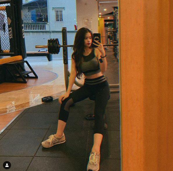 Bên cạnh những ý kiến bênh vực, vẫn có nhiều cư dân mạng khắt khe không thể tha thứ cho quá khứ quá nhiều bê bối của Linh Ka.