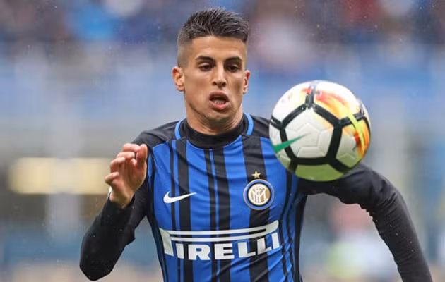 Manchester City đang lên kế hoạch chiêu mộ hậu vệ phải đang thuộc biên chế Valencia là Joao Cancelo.