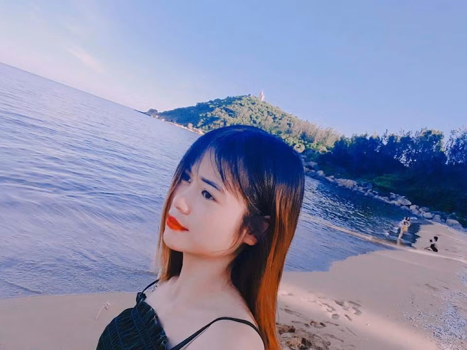 Ở SLNA, Nguyễn Thu vô cùng ấn tượng với Phi Sơn và Nguyên Mạnh, bởi ý chí, cống hiến hai cầu thủ này với CLB.". Ảnh trong bài: NVCC.