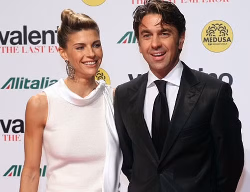 Alessandro Costacurta (cựu hậu vệ AC Milan) và Martina Colombari – Hoa hậu Italy năm 1991.