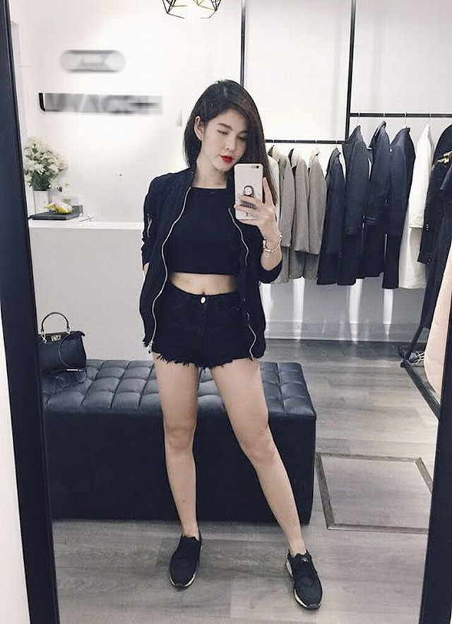Sở hữu thân hình nóng bỏng, sexy, vì vậy phong cách thời trang táo bạo và quyến rũ được Thu Hoài ưa chuộng.
