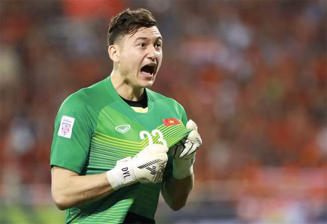 Chien thuat nao giup Doi tuyen Viet Nam danh bai Thai Lan tai King's Cup?