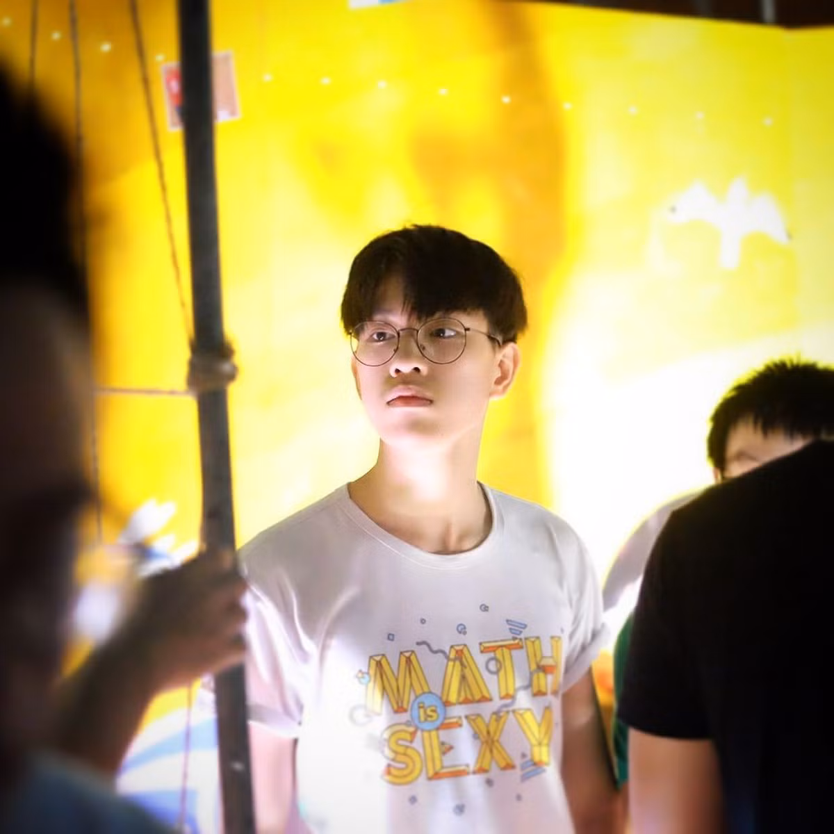 Dù chỉ có khoảnh khắc ngắn ngủi xuất hiện trên sóng truyền hình nhưng Minh Hiếu trở thành chàng hot boy được nhiều nữ sinh mến mộ.