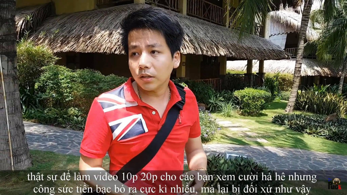 Chủ nhân của tài khoản Youtuber Khoa Pug là Nguyễn Anh Khoa - người chuyên review các khách sạn, resort, các món ăn sang trọng.