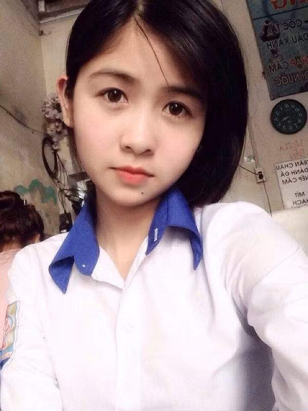 Với cô đem lại nụ cười cho những người xung quanh là điều làm mình hạnh phúc.