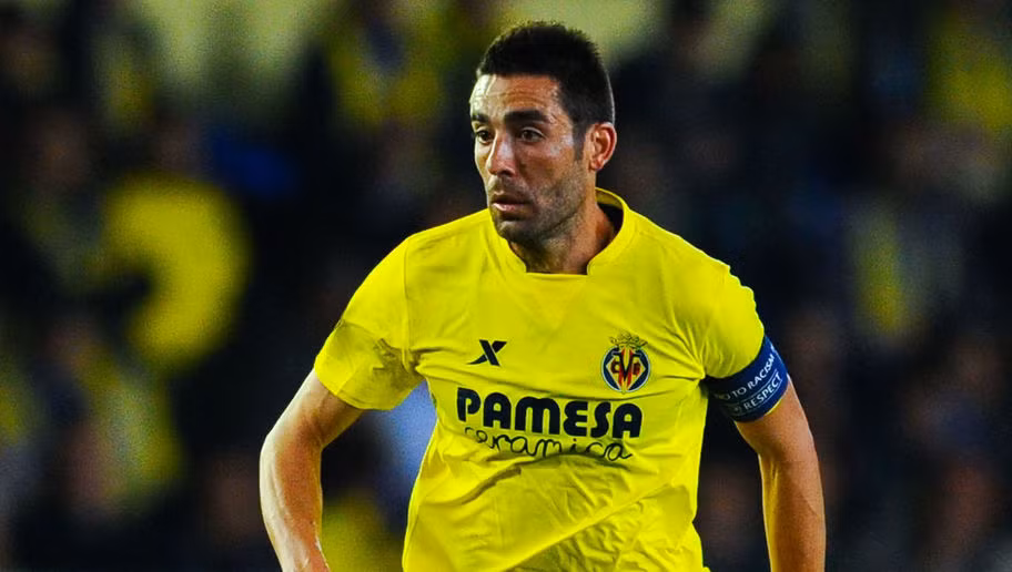 Bruno Soriano là một "kỹ sư" đại tài ở giữa sân, chỉ tiếc rằng anh lại sinh ở Tây Ban Nha nơi đã có quá nhiều nhạc trưởng, nếu không, anh đã có thể trở thành trụ cột của bất kỳ tuyển quốc gia nào.