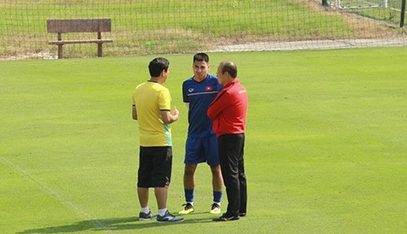 HLV Park Hang-seo gui “chi thi mat” cho hoc tro them ban ket AFF Cup 2018-Hinh-2