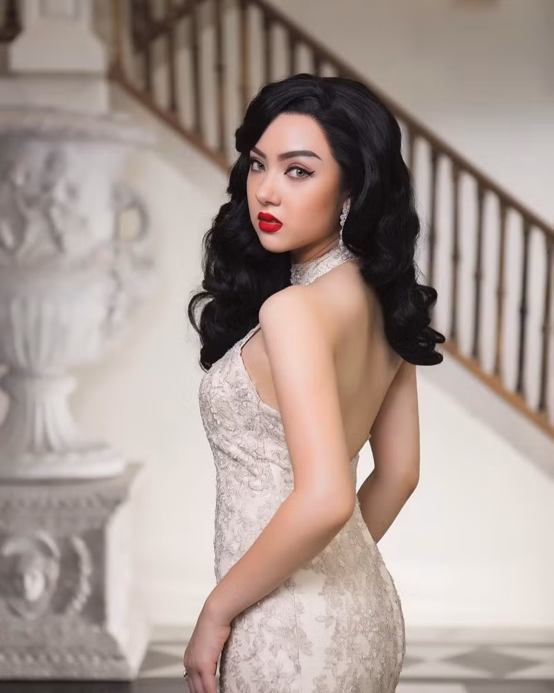 Hiện Jannine có dự định tập trung phát triển sự nghiệp ca hát trước khi trải nghiệm thêm nhiều vị trí và vai trò mới trong làng giải trí.