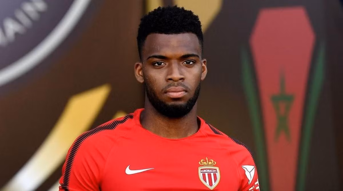 Atletico đang hướng đến mùa giải mới, bằng việc đưa ra đề nghị mua Thomas Lemar.