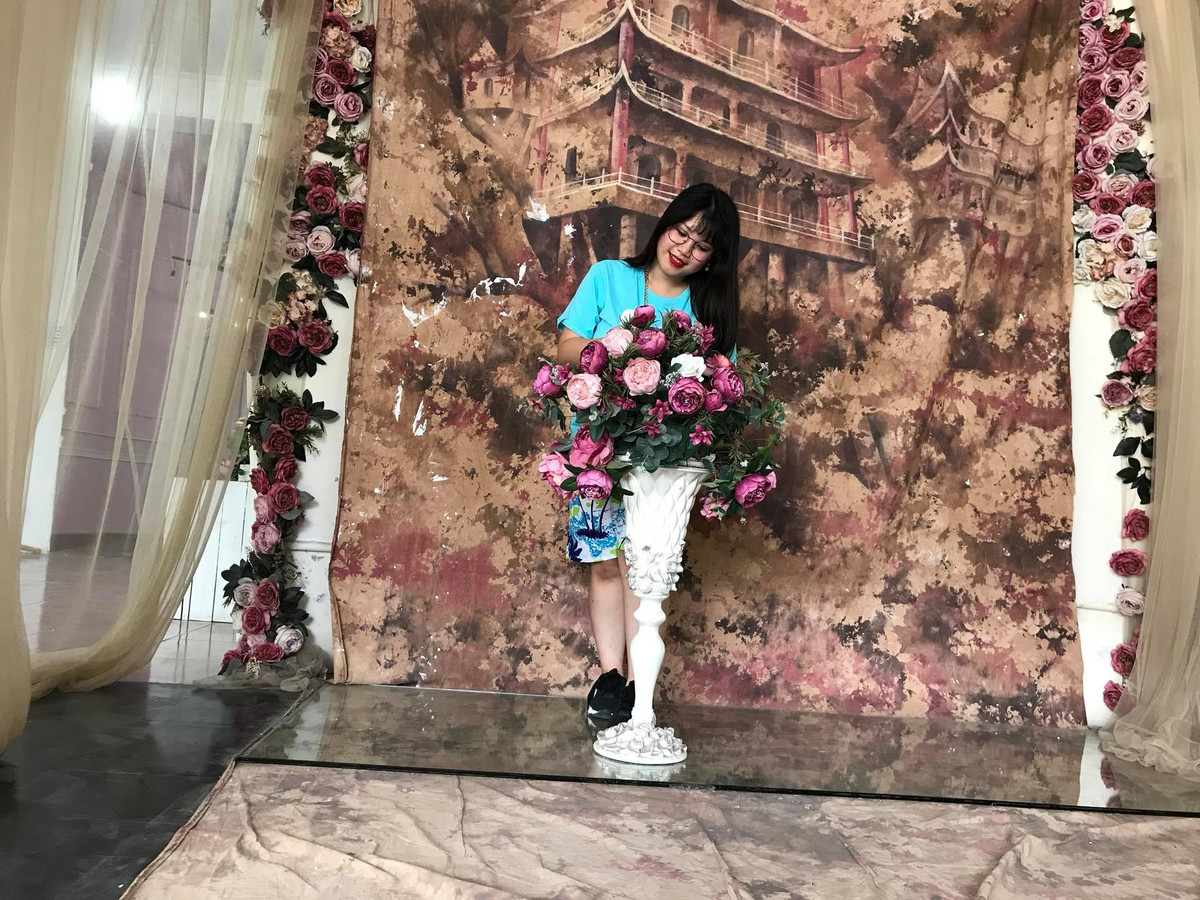 Có thể thấy diện mạo mới của cô nàng trở nên nhẹ nhàng hơn nhiều so với trước đây. Ngực và eo đã được thu nhỏ đúng như ý định ban đầu của Thu Trang.