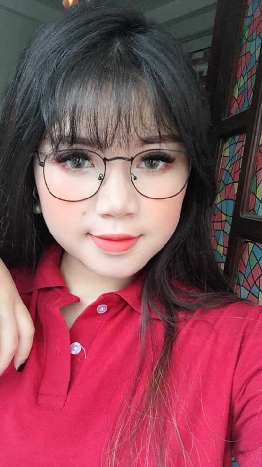 Mới đây, không để mọi người phải tò mò hơn nữa, Thu Trang đã quyết định update những hình ảnh khoe nhan sắc hiện tại của mình.