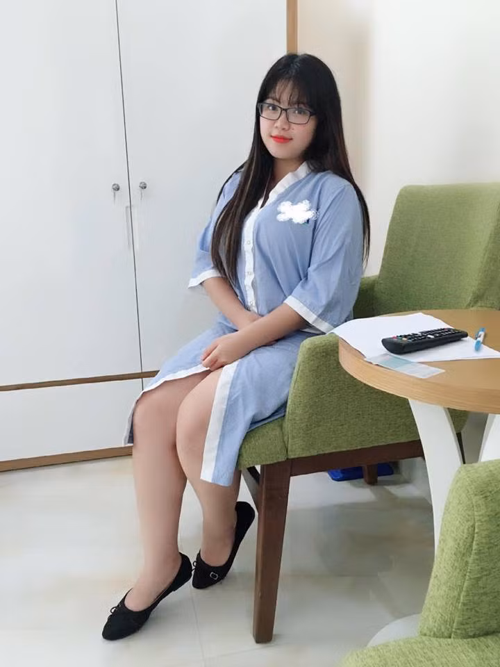 Ngoài việc thu nhỏ 1/3 kích thước vòng 1, Thu Trang tiếp tục thực hiện hút mỡ thu nhỏ vòng eo để có vóc dáng thon gọn và hoàn hảo hơn.