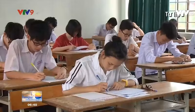 Hoc gioi lop 12 duoc vao dai hoc, nhieu truong rong tay cho diem