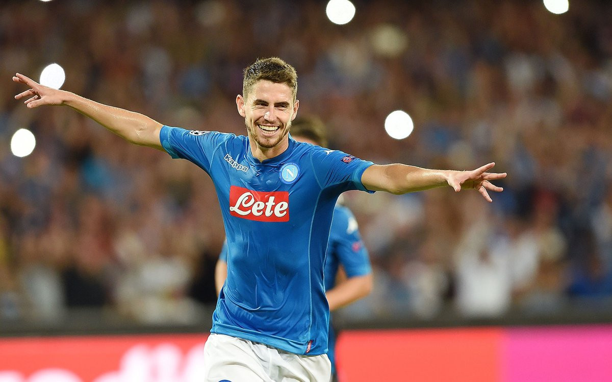 Jorginho nhiều khả năng sẽ rời Napoli trong kỳ chuyển nhượng mùa Hè năm nay. Nhưng đó không phải là M.U mà là Man City.