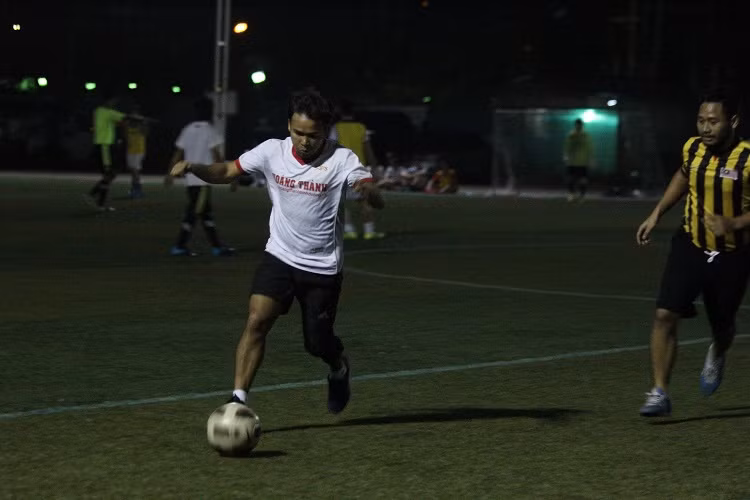 Trận đấu kết thúc với những pha bóng đẹp và hết sức ấm áp.