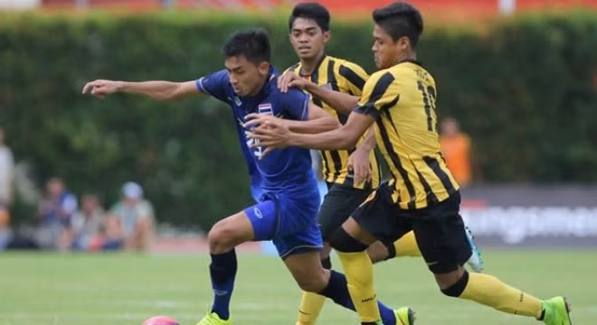 Ban tin SEA Games 28 toi 4/6: U23 Thai Lan thang nhoc Malaysia