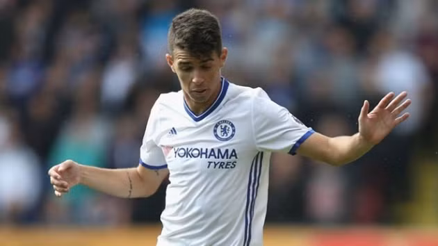 Oscar được kỳ vọng sẽ là cỗ máy sáng tạo của Chelsea, nhưng sự thật trong trận thắng trước Watford, NHM The Blues lại thấy rằng kể từ khi Oscar rời sân nhường chỗ cho tài năng trẻ Michy Bashuayi thì CLB thành London đã tấn công có nét hơn hẳn.