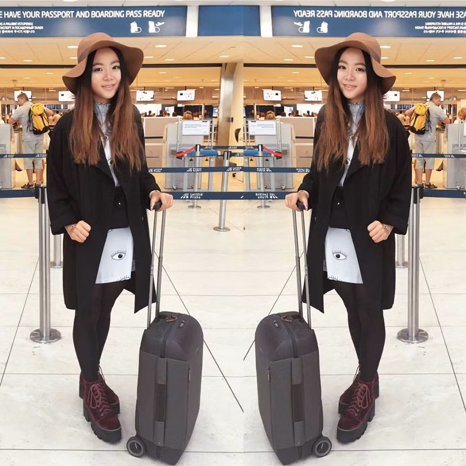 Vượt qua nhiều vòng phỏng vấn và hàng ngàn ứng viên trên toàn thế giới, Ngọc Thúy đã xuất sắc có một xuất làm việc và học tập kinh nghiệm tại Google. Để có được giấy báo trúng tuyển của Google là một quá trình chuẩn bị rất dài phấn đấu của Thúy. Qua quá trình ấy, cô cũng đã học được rất nhiều thứ và đặc biệt đó là kỹ năng ứng tuyển.