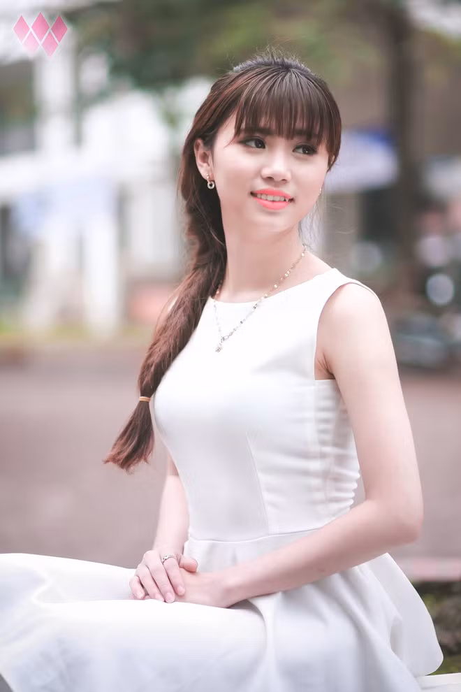 Cao Thị Hương là sinh viên lớp 59CB2 - Khoa Công trình biển và dầu khí