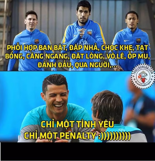 Cris Ronaldo đang thể hiện mình là cầu thủ chỉ biết ghi bàn bằng 11m trong khi đó các đối thủ của CR7 bên phía Barca lại làm được rất nhiều điều để đưa được bóng vào lưới.