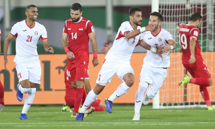 Xac dinh doi dau tien lot vao vong knock-out Asian Cup 2019