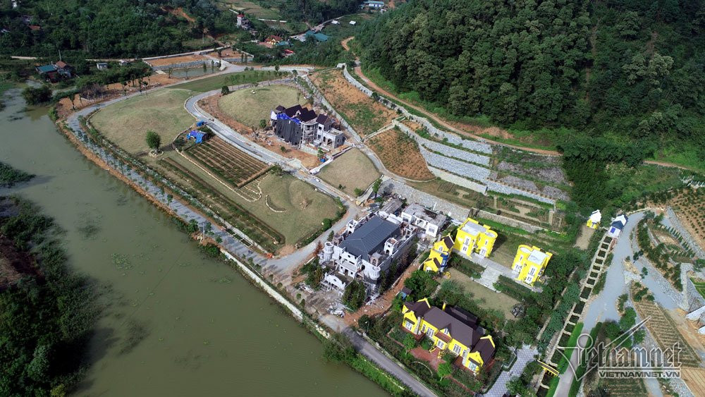 Biet thu nguy nga tren dat rung Soc Son: Thao do 27 cong trinh