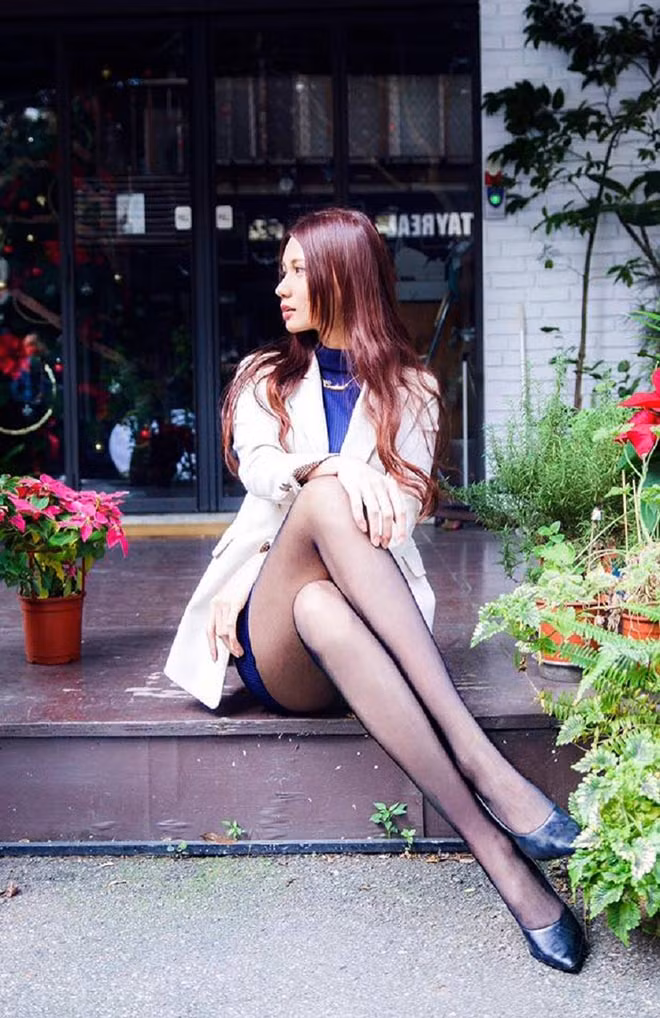 Hiện tại Candice là đại diện cho các thương hiệu sản phẩm làm đẹp đến thời trang với hình ảnh đầy tự tin và vô cùng thu hút.