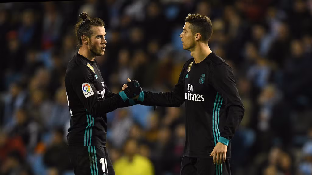 Sau trận hòa 2-2 với Celta Vigo, Ronaldo thể hiện thái độ giận dữ với một số đồng đội, nhất là Bale - người ghi cả 2 bàn cho Real Madrid.